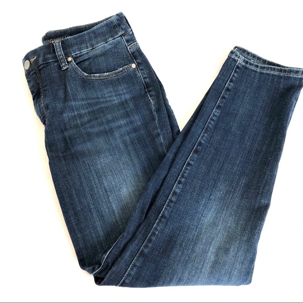 Chico’s so slimming girlfriend ankle Jean